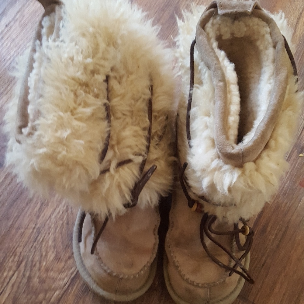 Uggs size 6